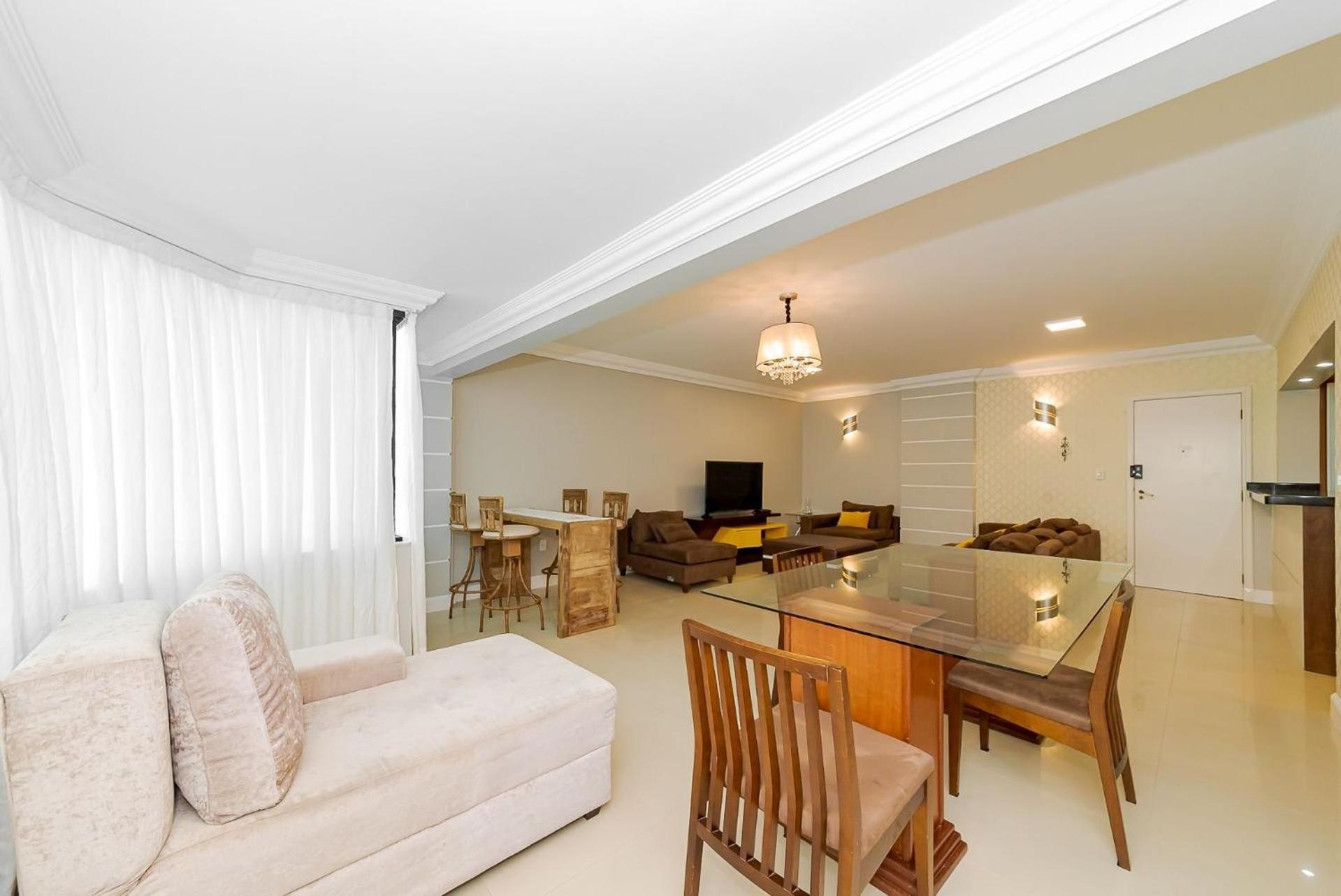Apto Amplo 1Suite Mais 2Quartos - Quadra Mar 50M Da Praia - Somente Familiares Balneario Camboriu Exterior photo